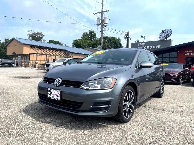 2016 VOLKSWAGEN Golf SportWagen