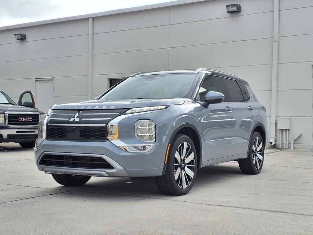 2025 MITSUBISHI Outlander