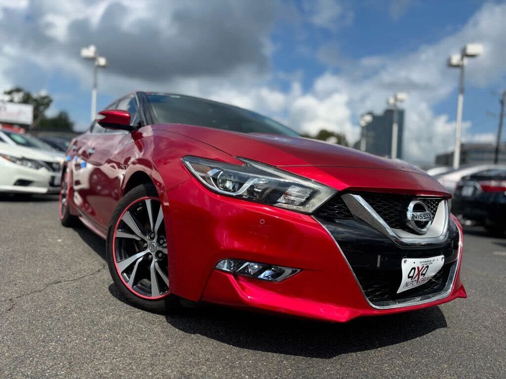 2016 NISSAN Maxima