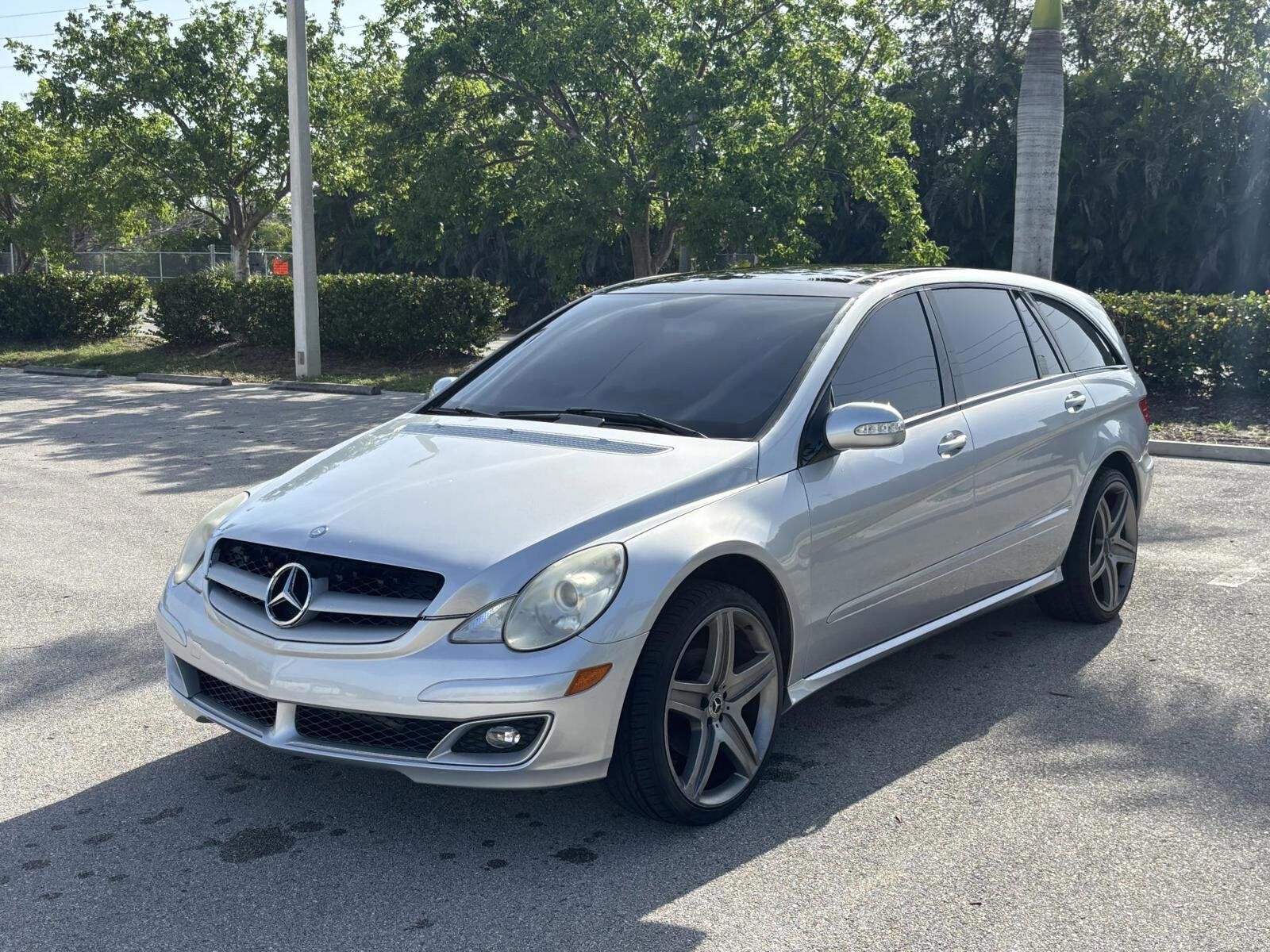 Mercedes-Benz R-Class
