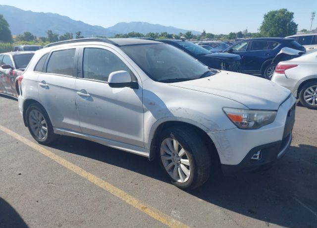 Mitsubishi Outlander Sport
