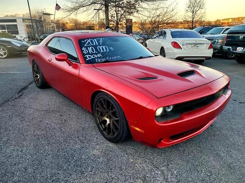 2017 DODGE Challenger