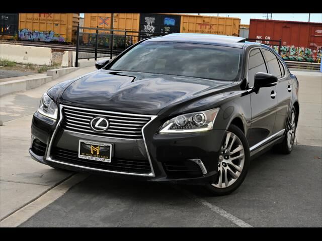 Lexus LS