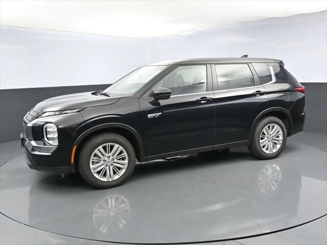 2025 MITSUBISHI Outlander