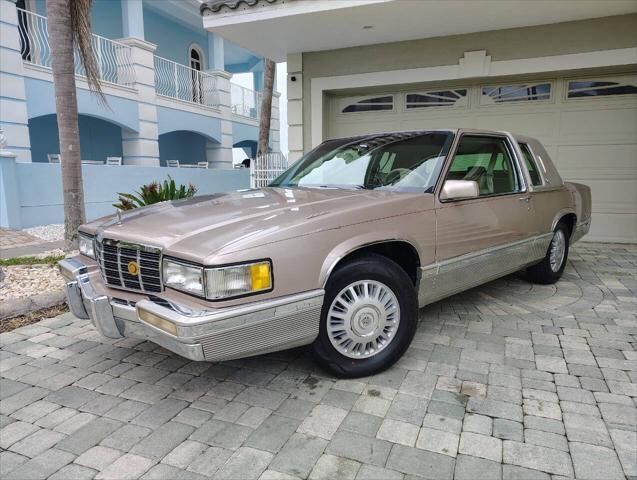 Cadillac Deville