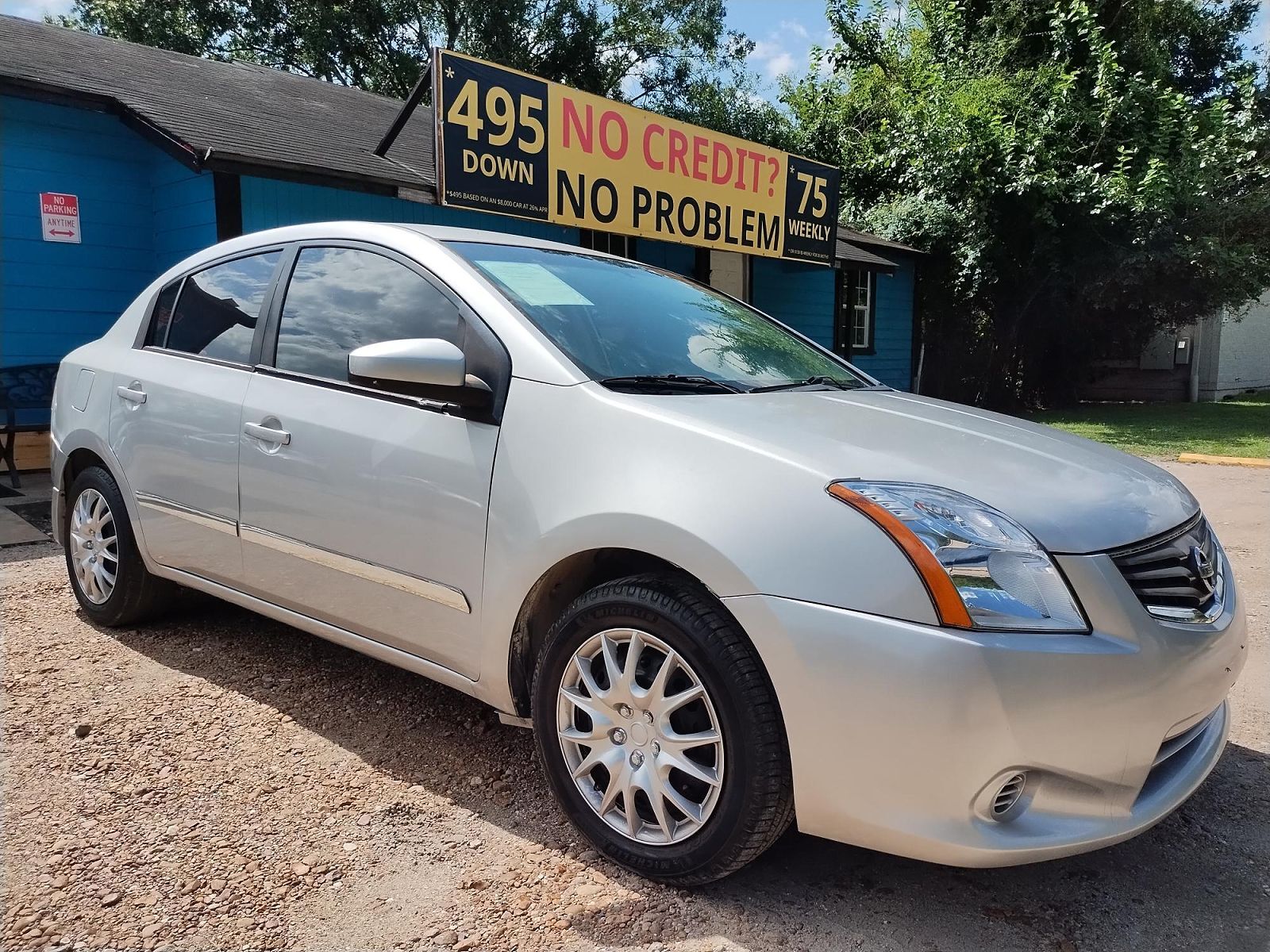 2010 NISSAN Sentra