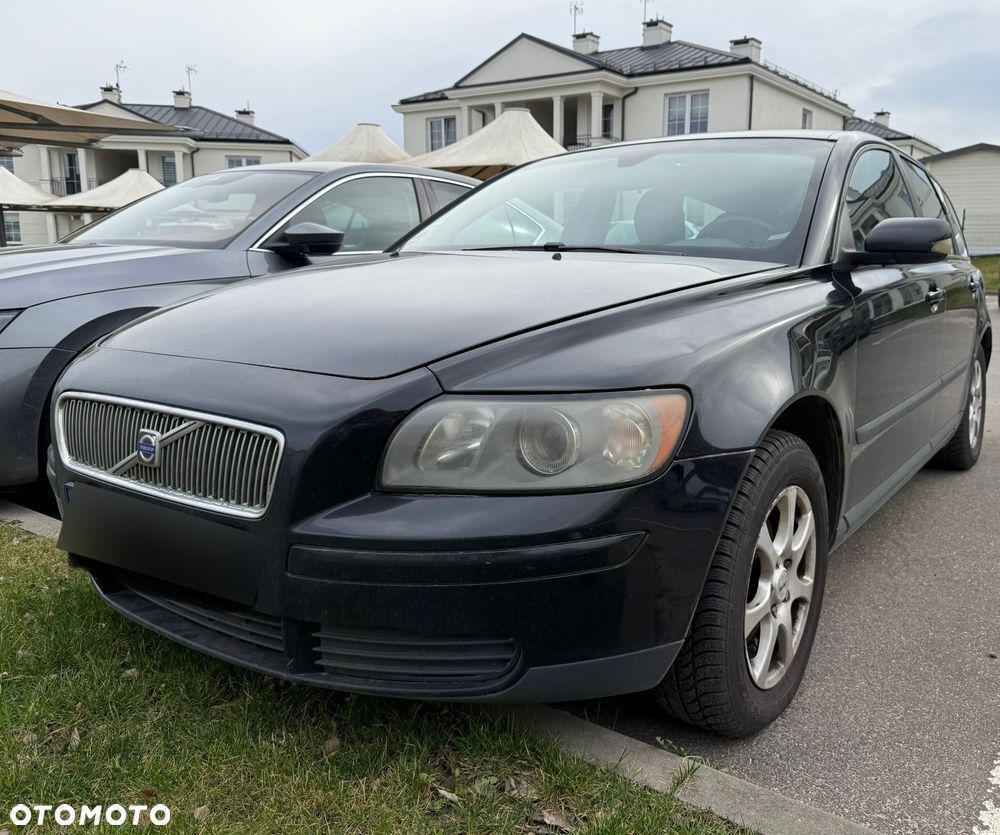 Volvo V50