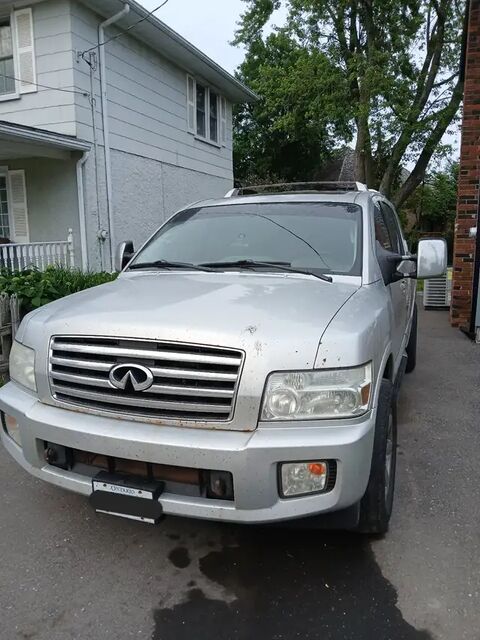 Infiniti QX56