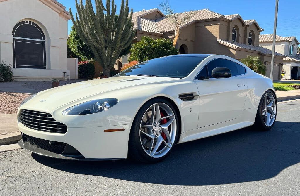 ASTON MARTIN