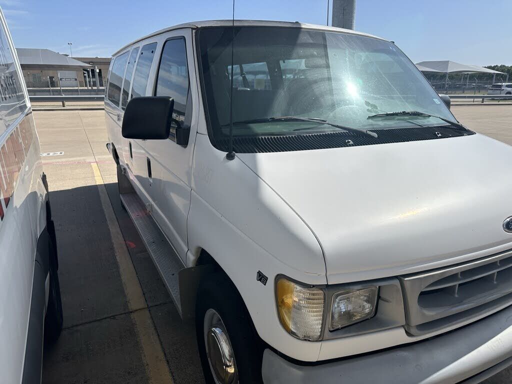Ford E-350