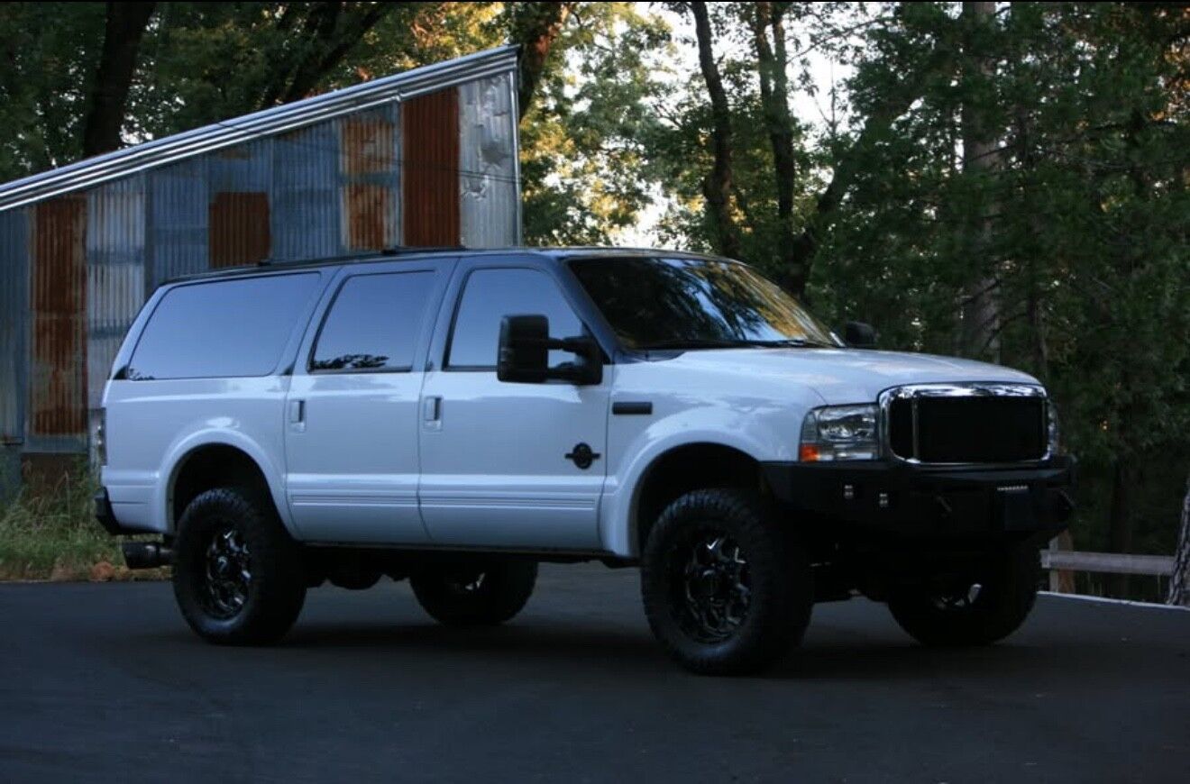 Ford Excursion