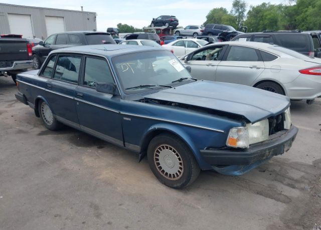 Volvo 240 Series