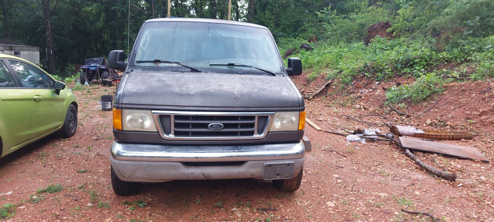 Ford E-350