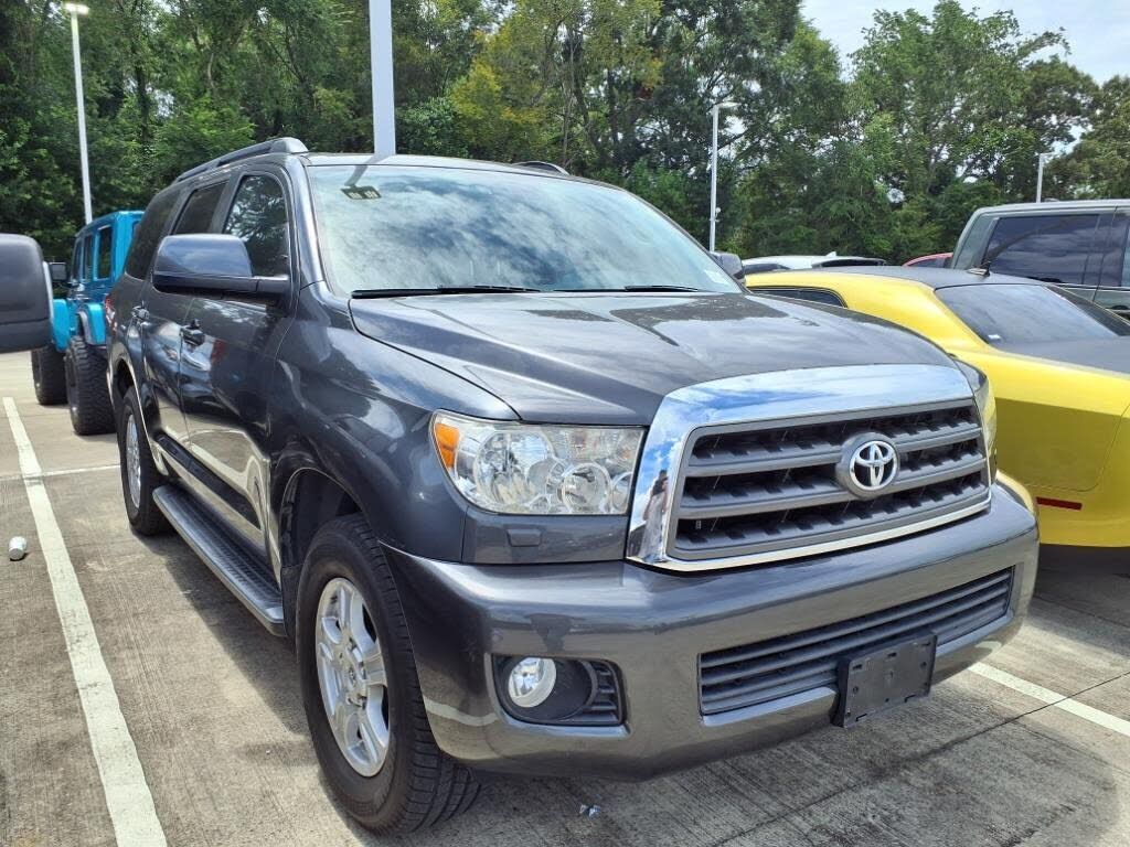 Toyota Sequoia