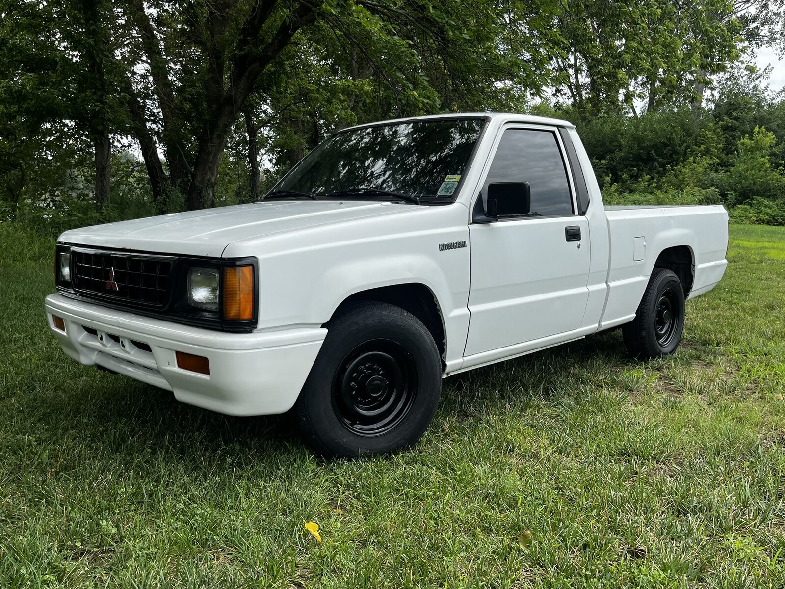 Mitsubishi Mighty Max