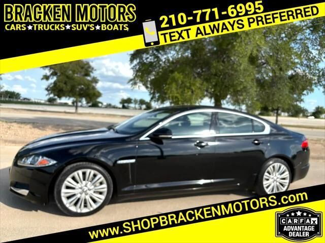 Jaguar XF