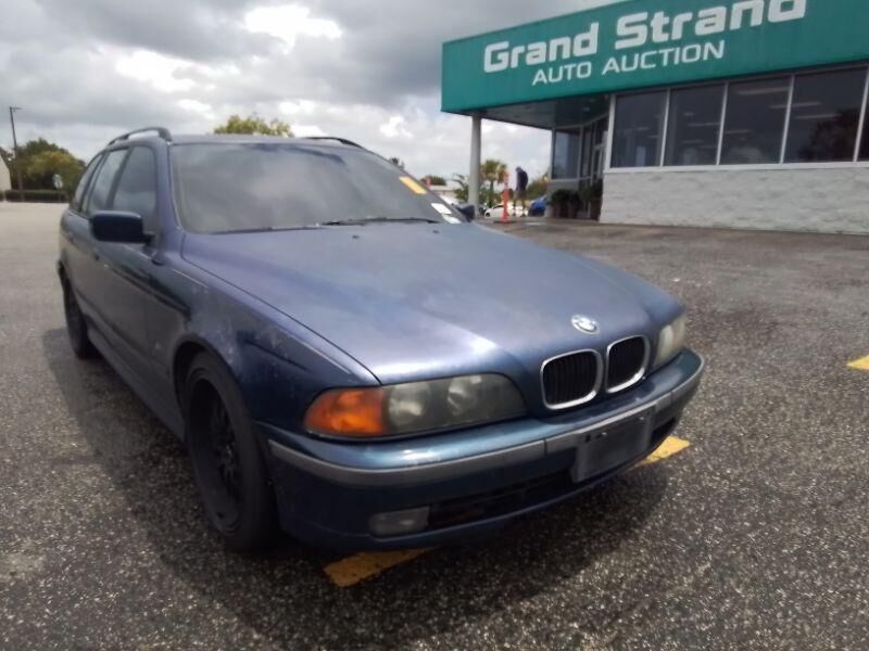 BMW 528i