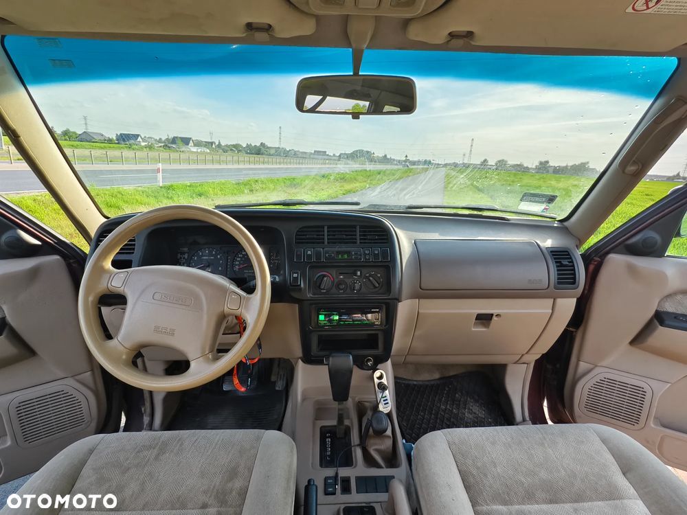Isuzu Trooper