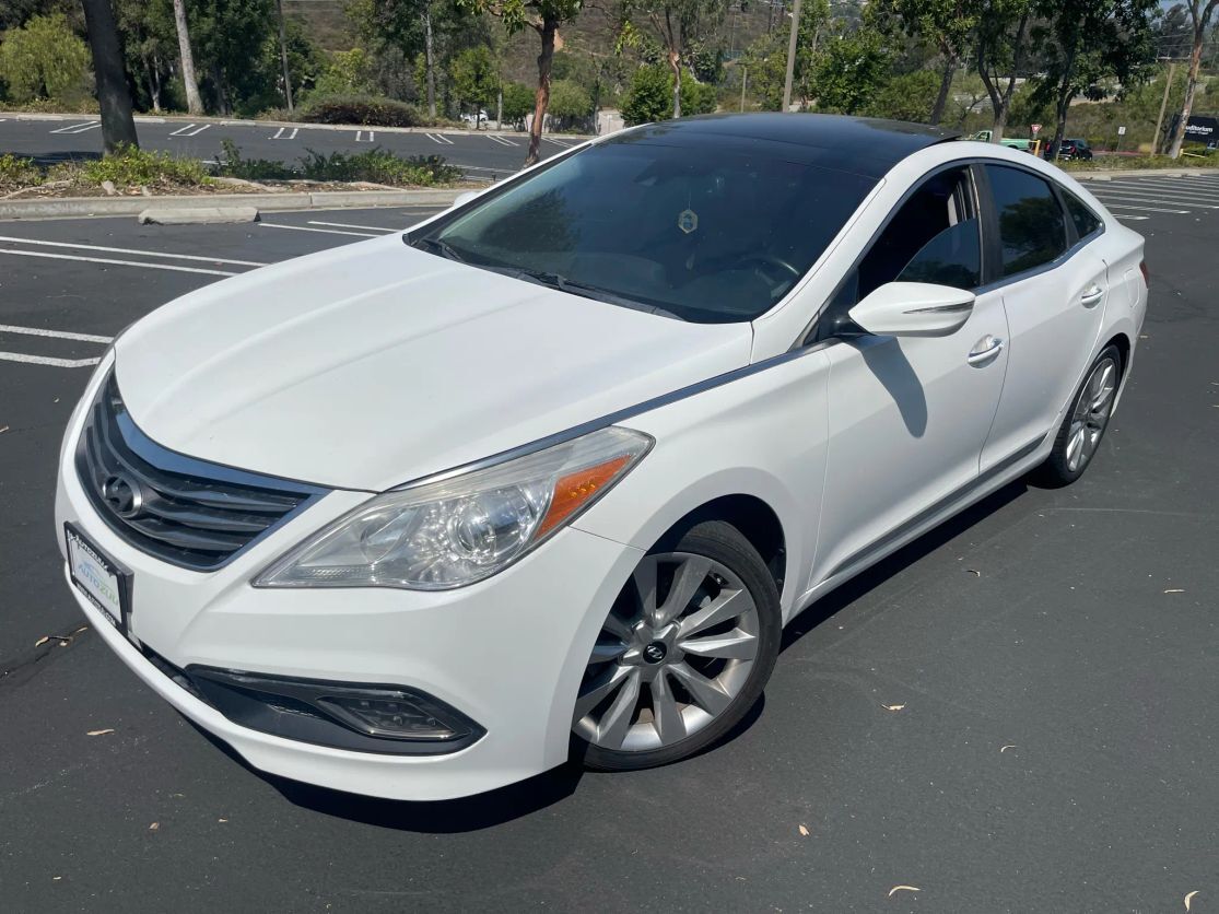 2016 HYUNDAI Azera