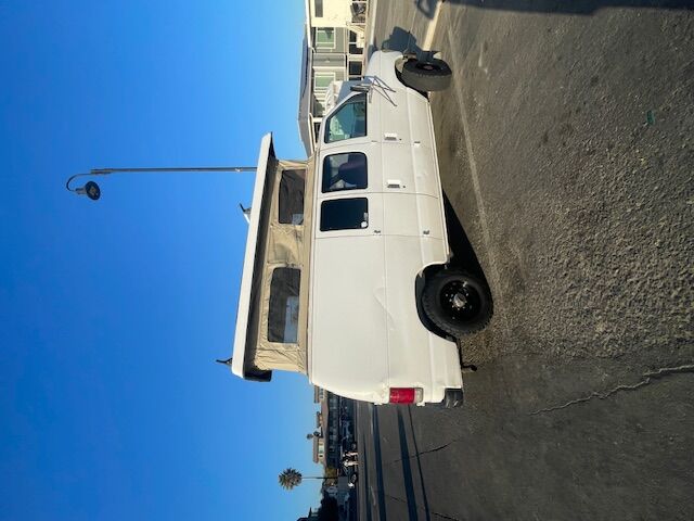 Ford E-250