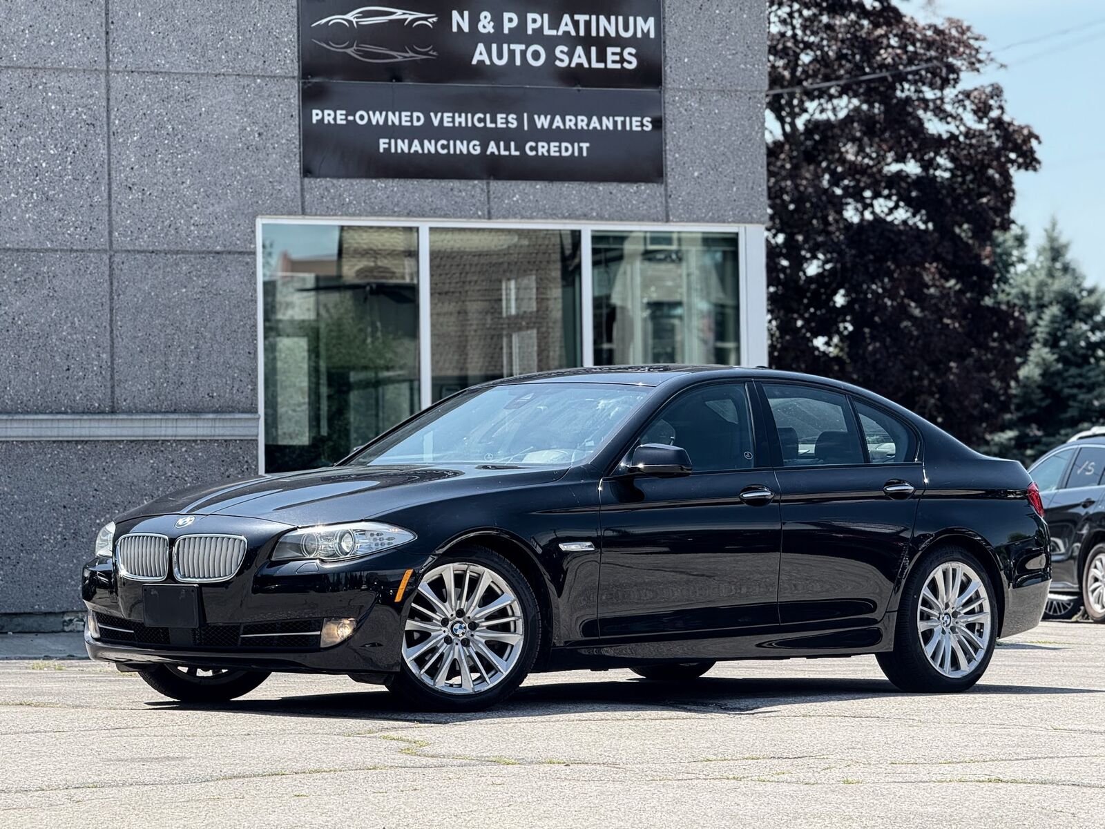 BMW 550i