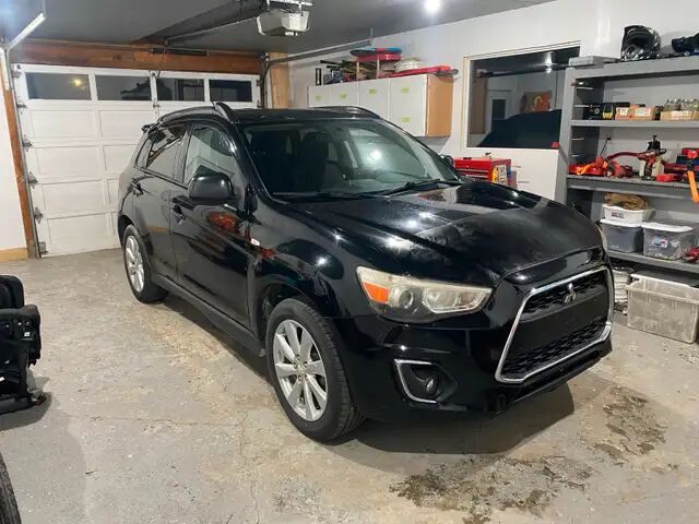 Mitsubishi RVR