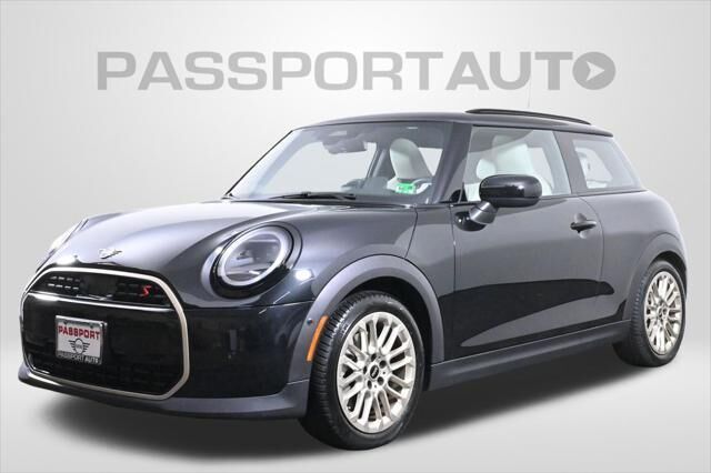 2025 MINI Hardtop