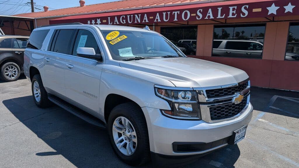 2018 CHEVROLET Suburban
