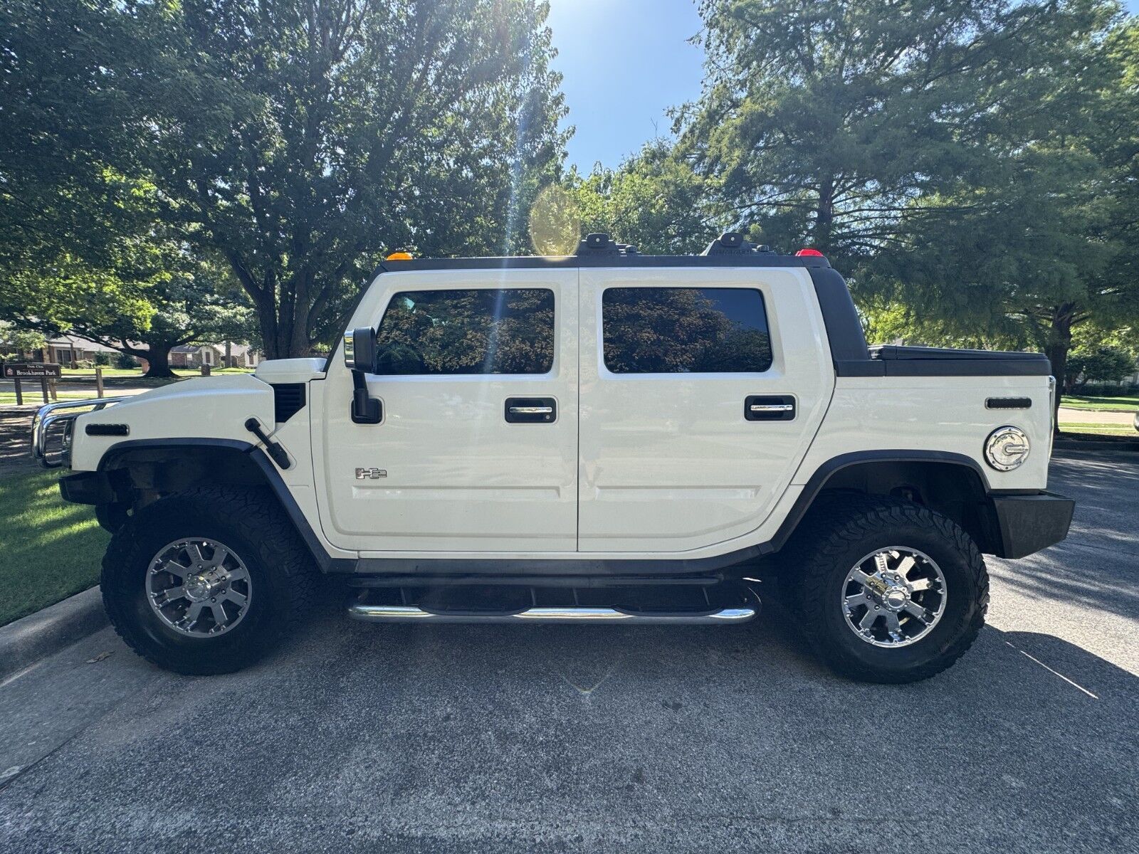 HUMMER H2