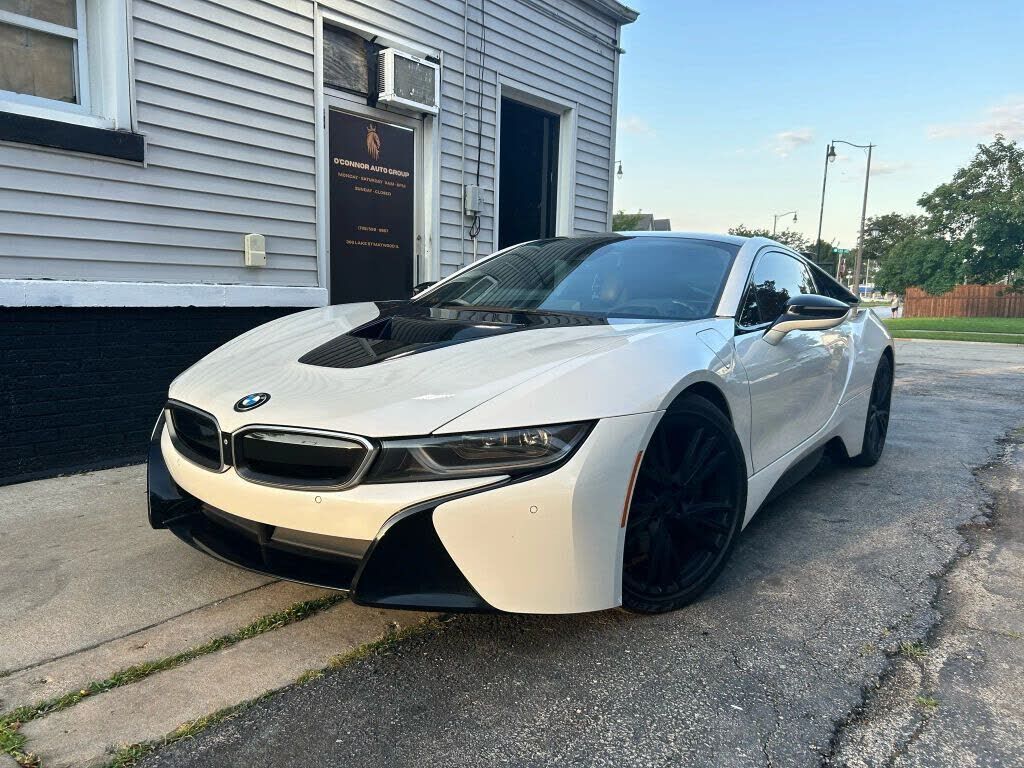 BMW i8