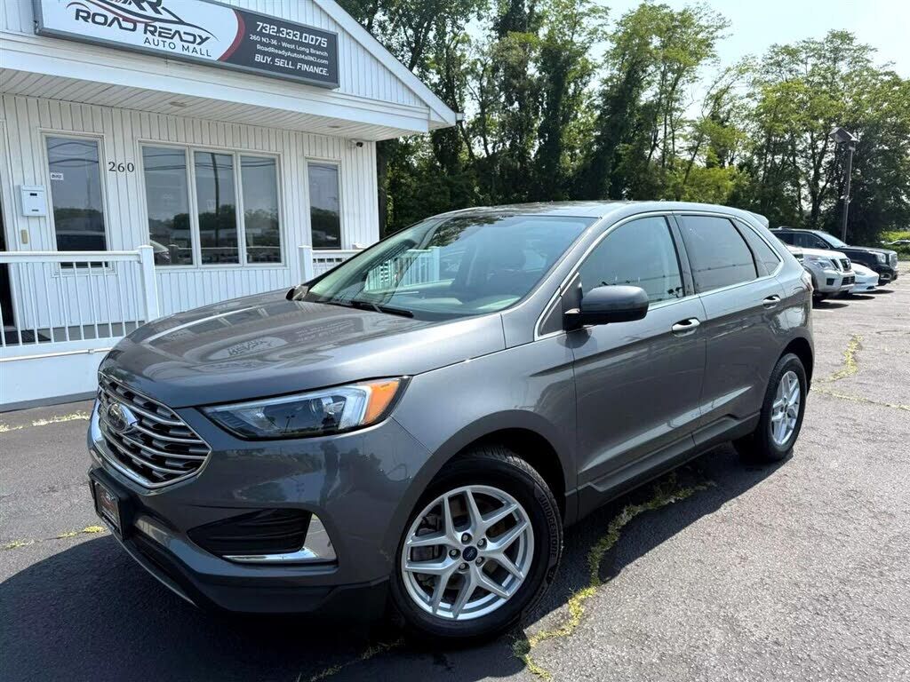 2022 FORD Edge