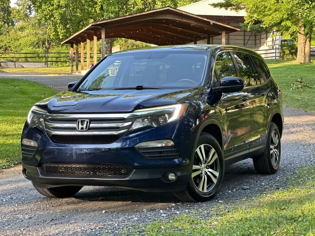2017 HONDA Pilot