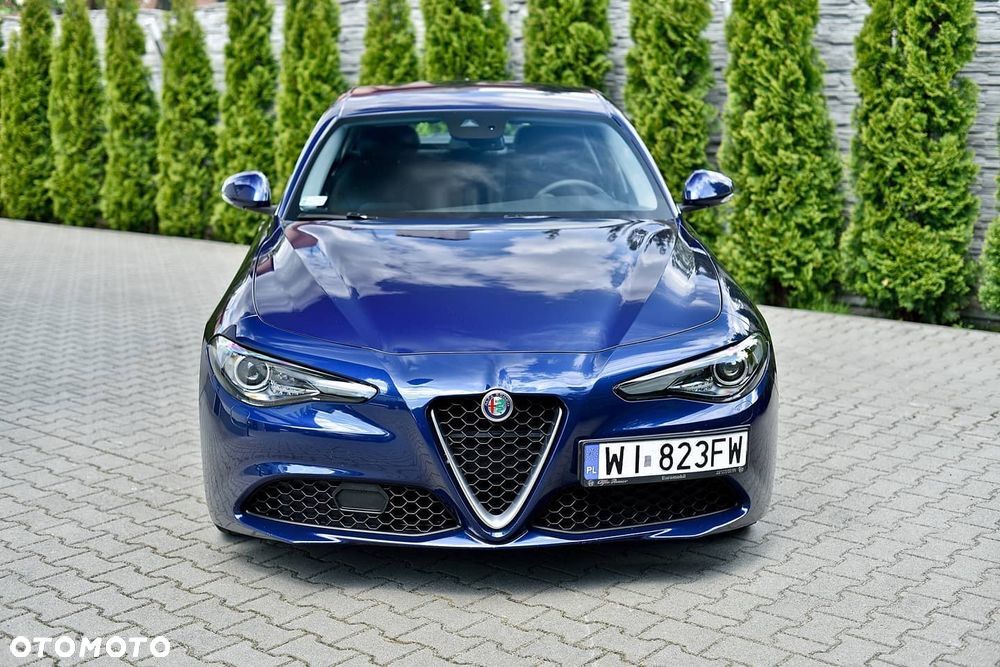 Alfa Romeo Giulia (952)