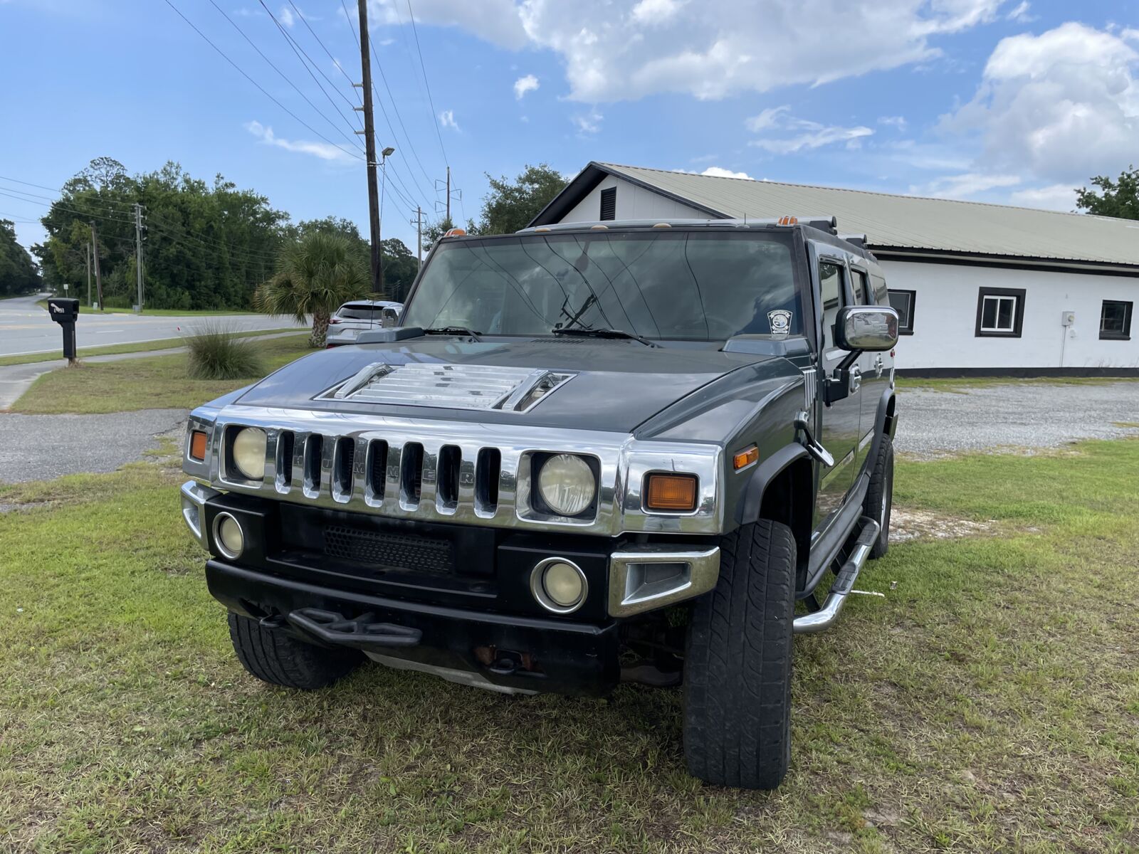 HUMMER H2