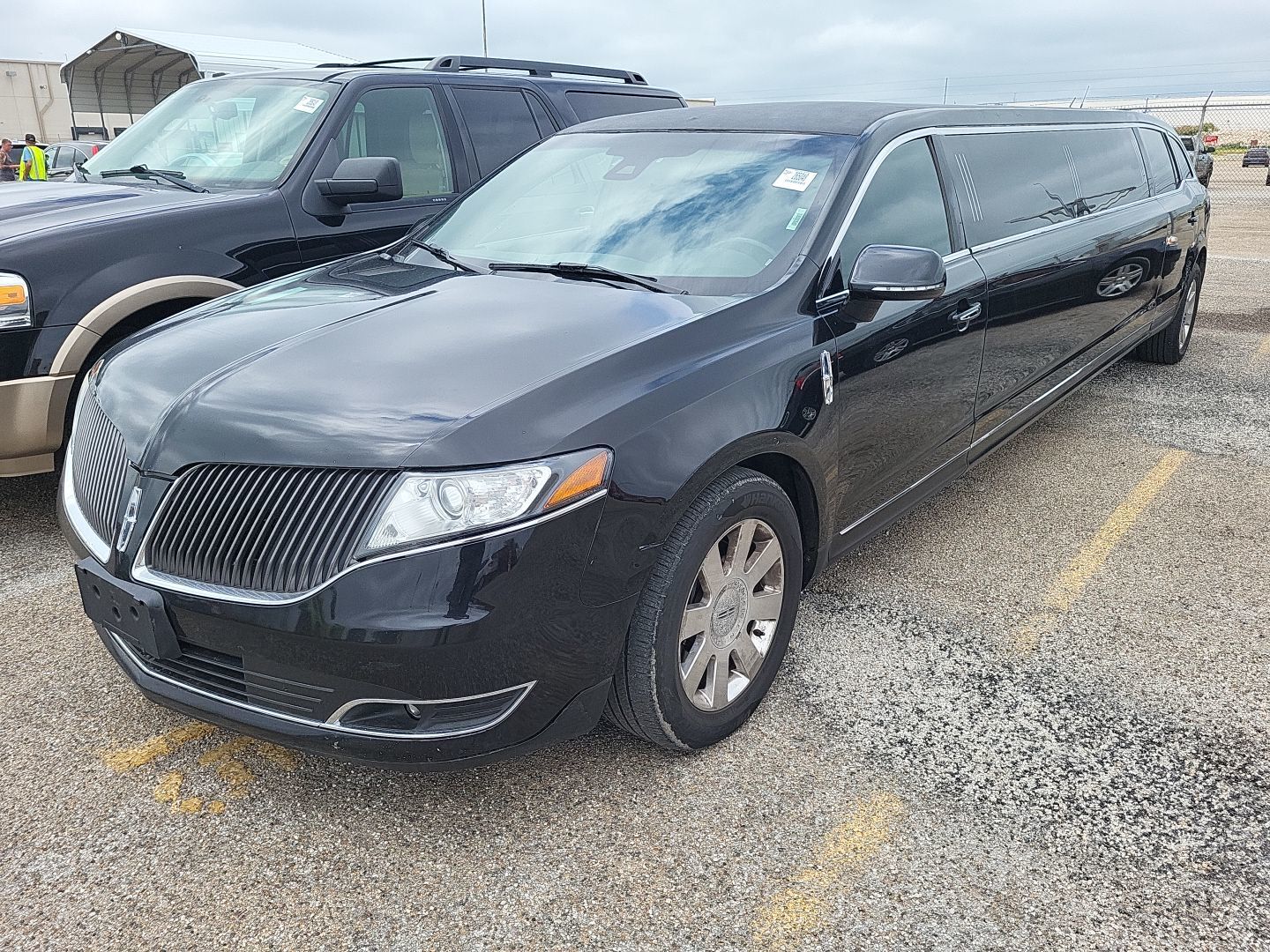 Lincoln MKT