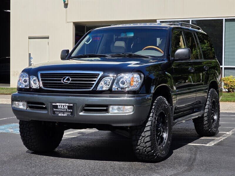 Lexus LX
