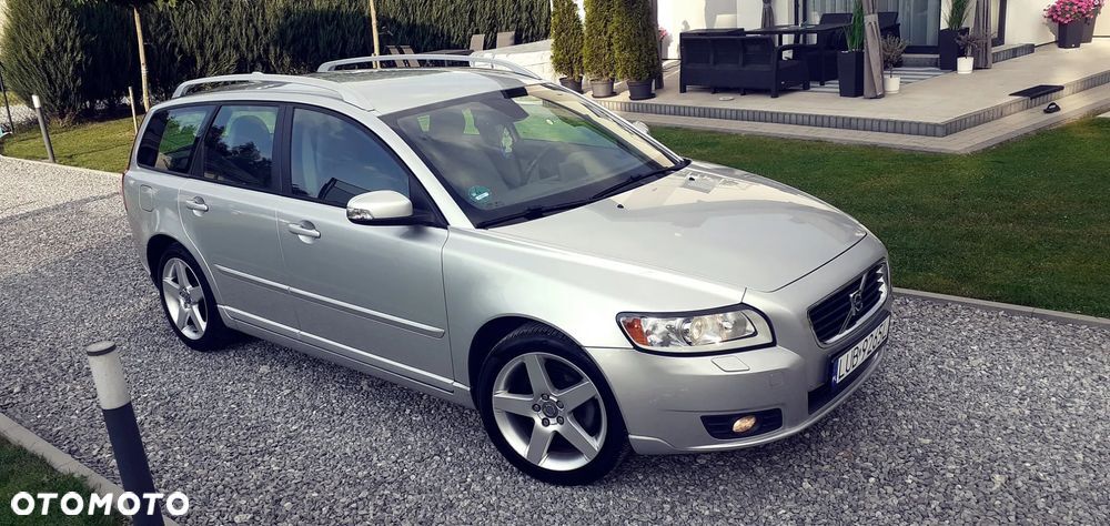 Volvo V50