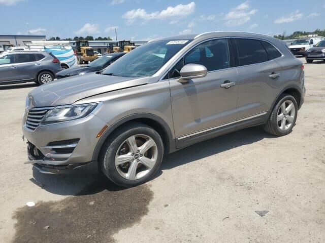 Lincoln MKC