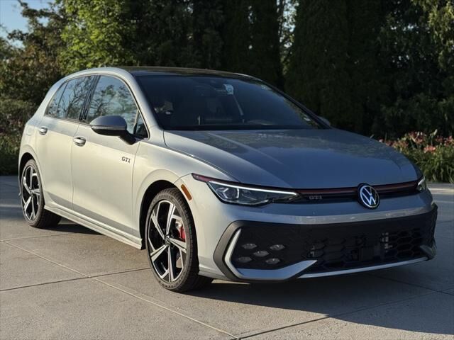 2025 VOLKSWAGEN Golf GTI