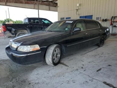 2007 LINCOLN Town Car - License Plate