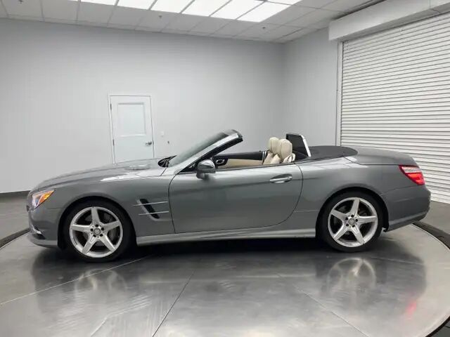 Mercedes-Benz SL-Class