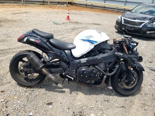 Suzuki GSX1300R