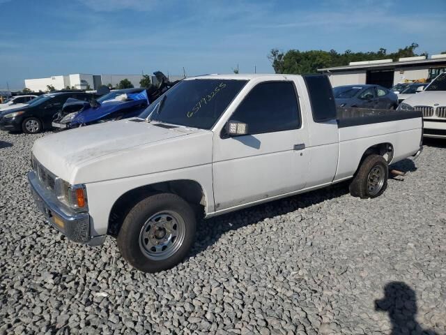 Nissan Pickup