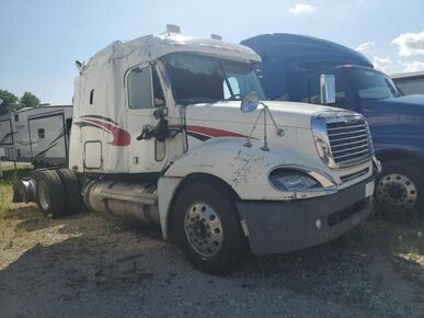 2006 FREIGHTLINER Columbia - License Plate
