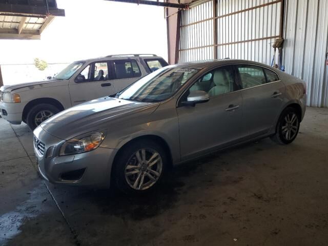 2013 VOLVO S60