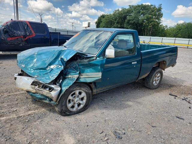 Nissan Pickup