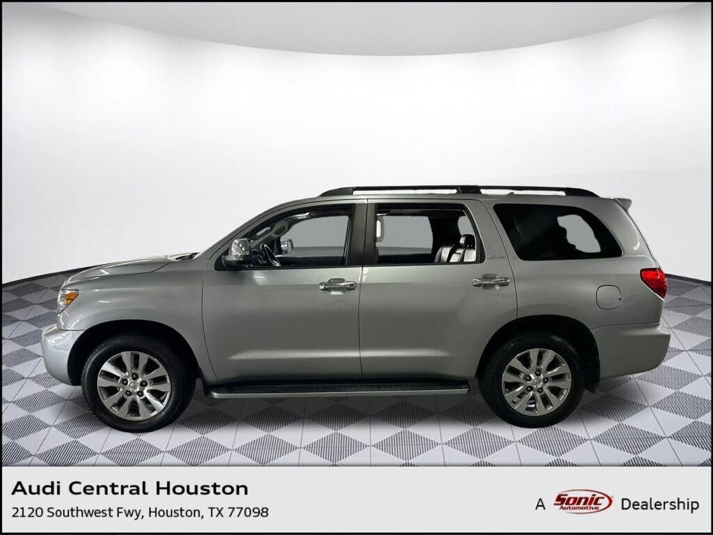 Toyota Sequoia