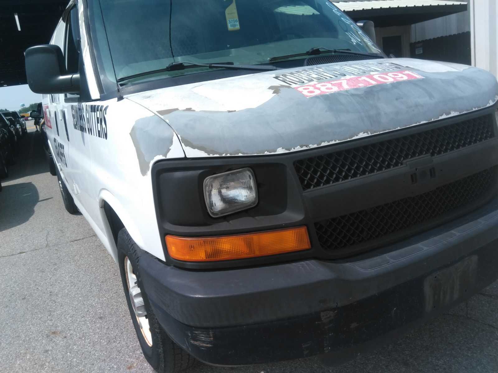 GMC Savana