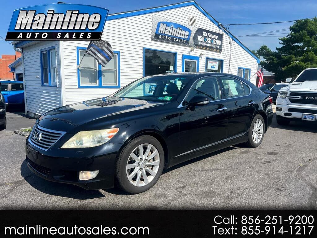 Lexus LS