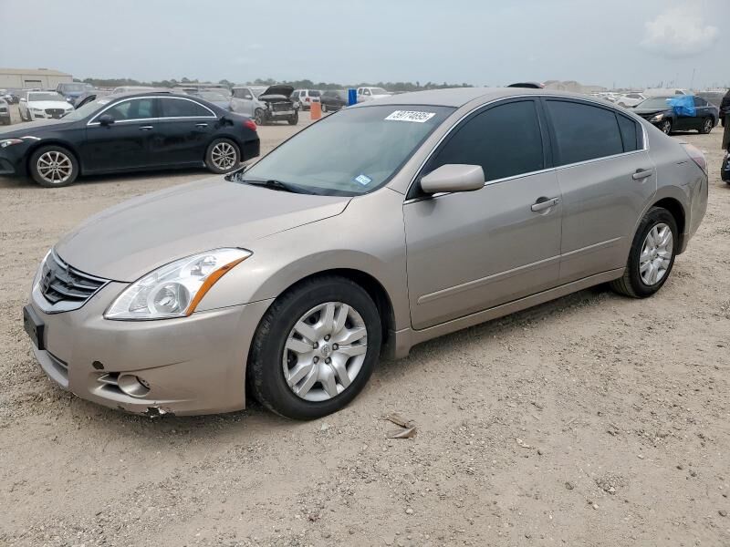 2011 NISSAN Altima